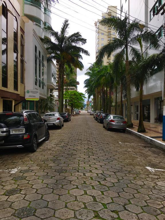 Ferienwohnung Residencial 700 Balneário Camboriú Exterior foto
